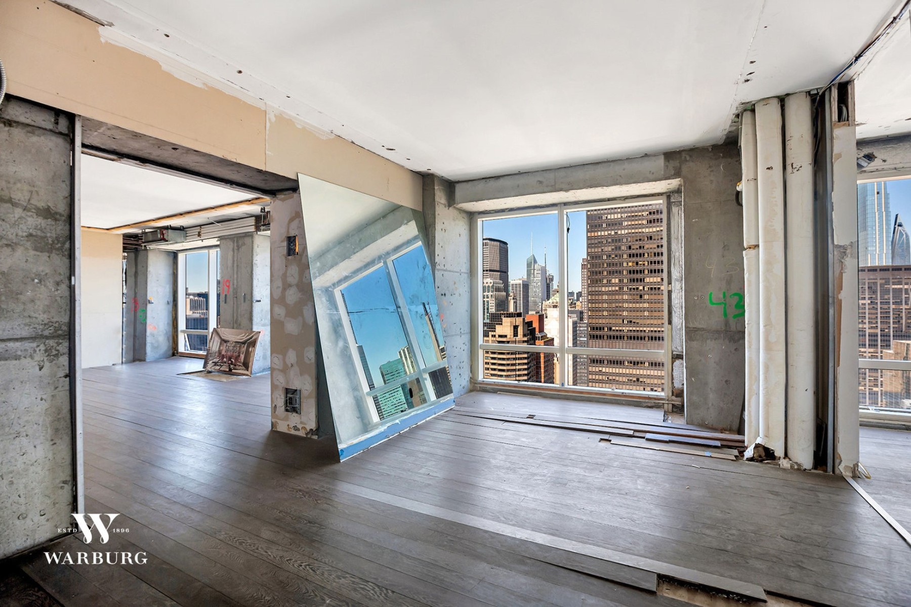 Catwoman&rsquo;s Den, Trump World, NY 10017